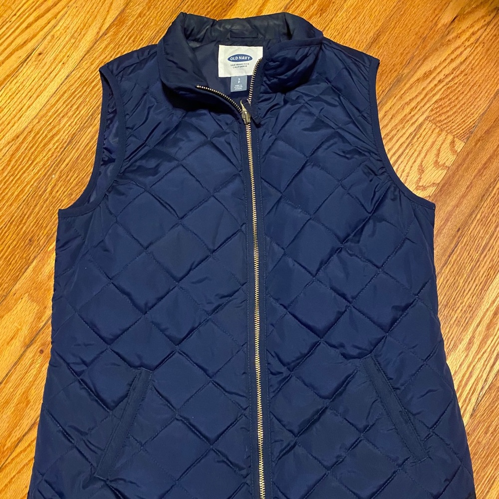 Old navy vest